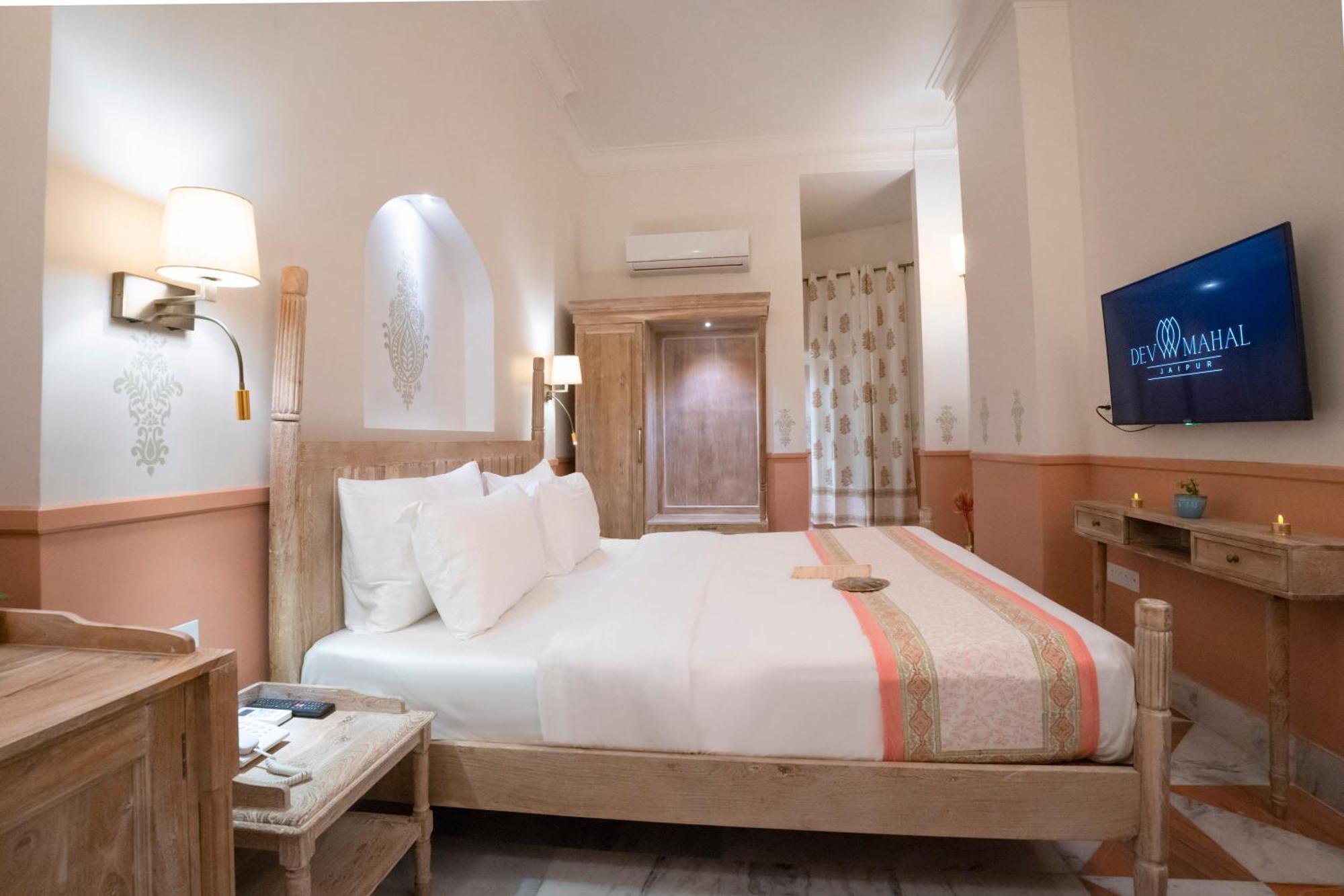 Dev Mahal - A Boutique Heritage Hotel Jaipur Exterior photo