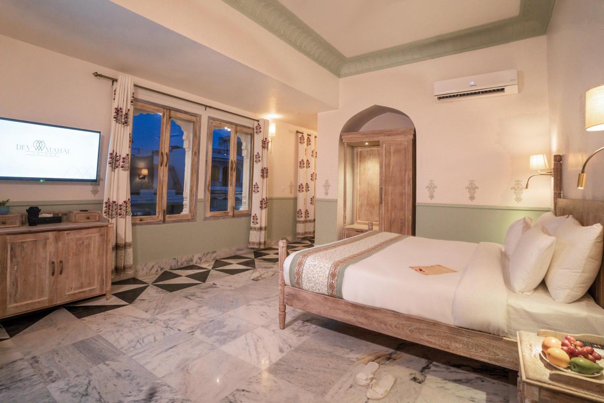 Dev Mahal - A Boutique Heritage Hotel Jaipur Exterior photo