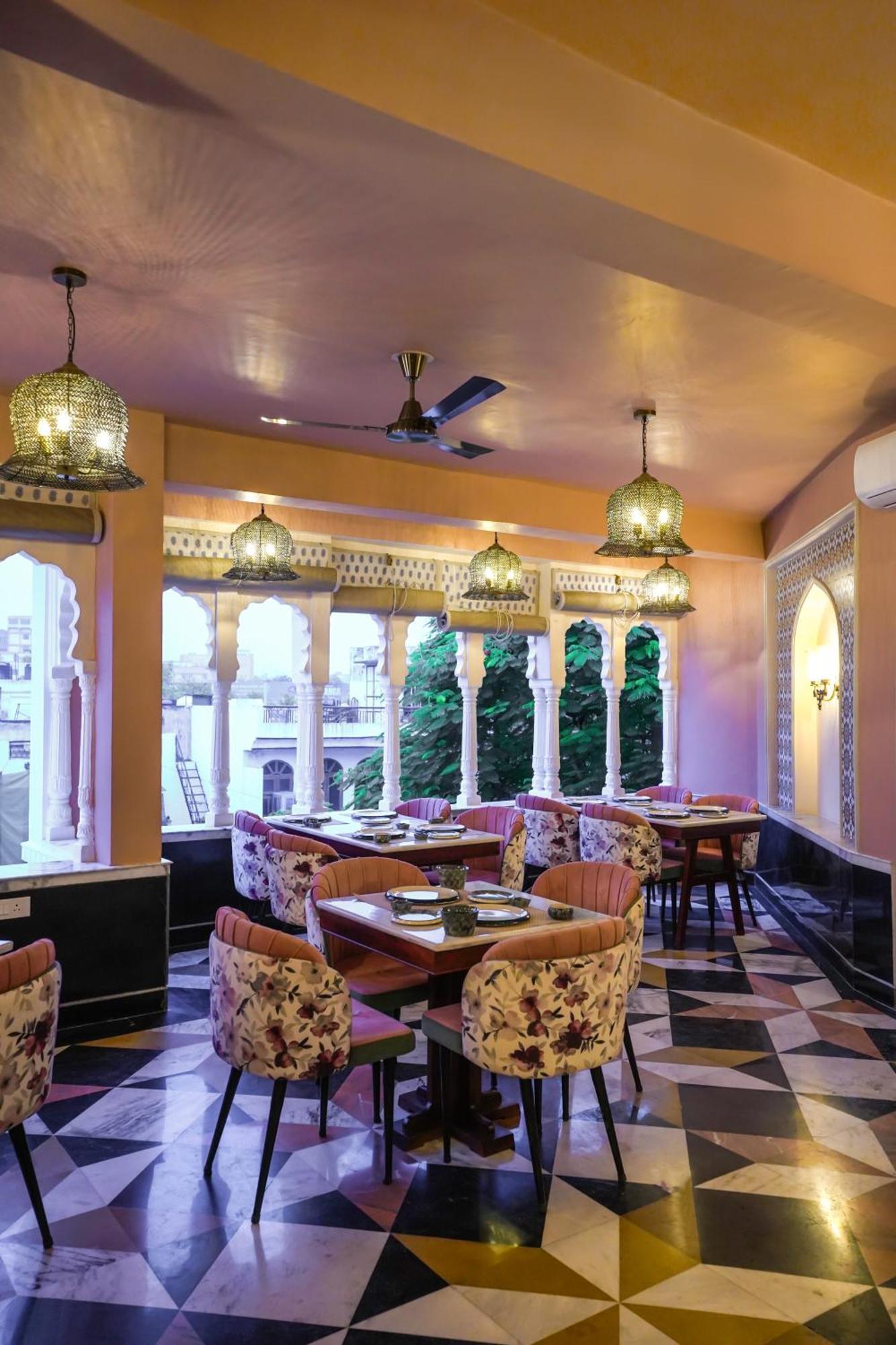 Dev Mahal - A Boutique Heritage Hotel Jaipur Exterior photo