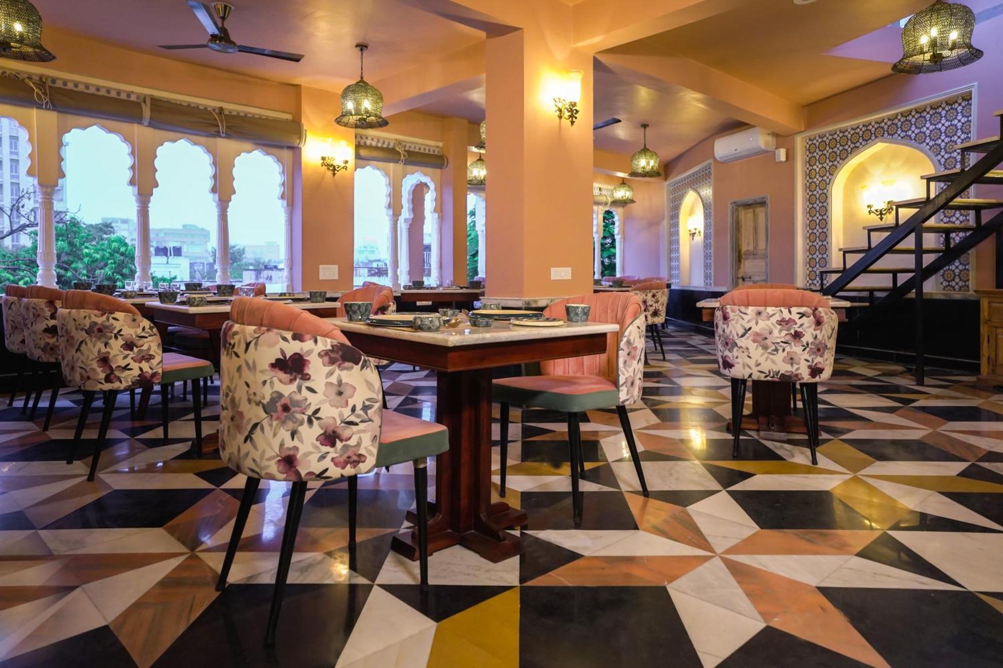Dev Mahal - A Boutique Heritage Hotel Jaipur Exterior photo