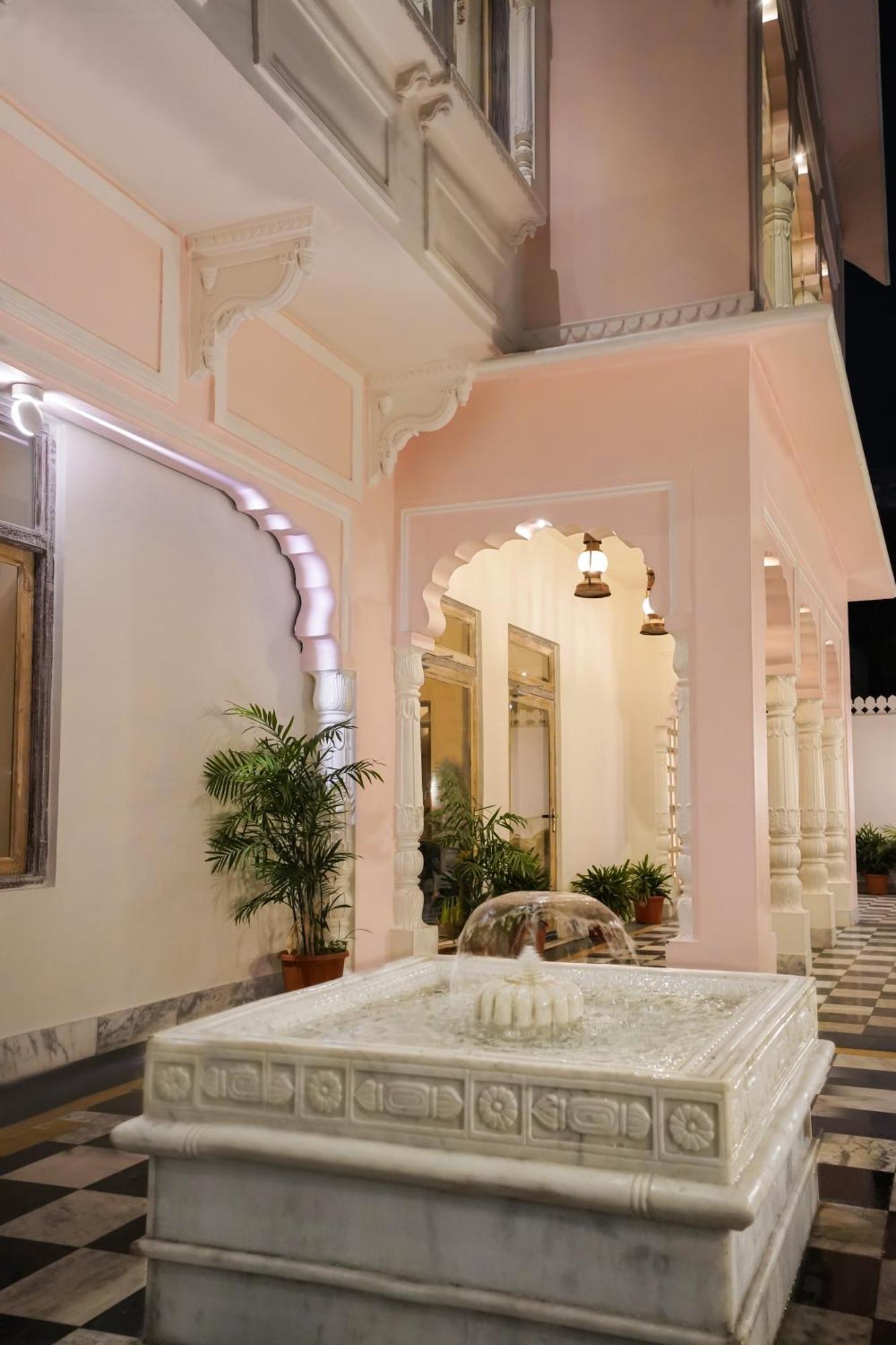 Dev Mahal - A Boutique Heritage Hotel Jaipur Exterior photo