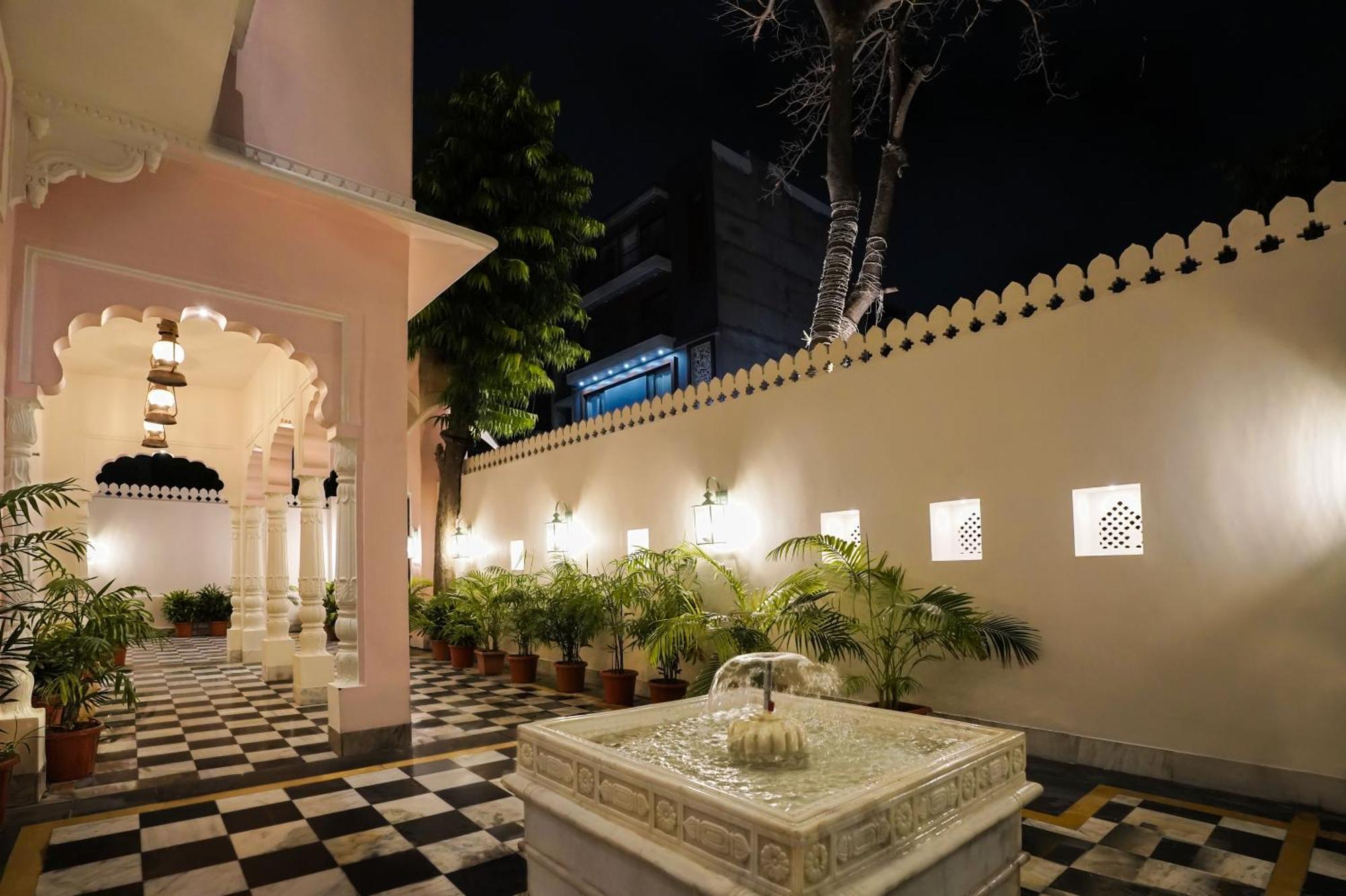 Dev Mahal - A Boutique Heritage Hotel Jaipur Exterior photo